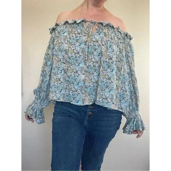 Elan Floral Spring Top - Picture 2 of 9